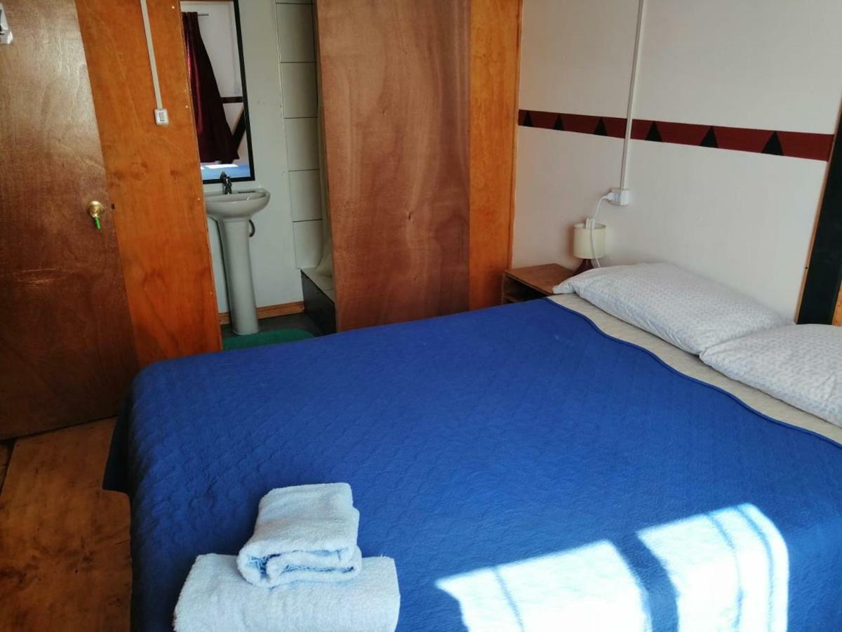 Hostal Nomades Chiloe Кастро Екстер'єр фото